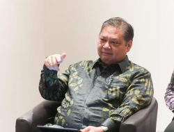 Perkuat Kerjasama Bilateral, Menko Airlangga Bertemu Mendag Singapura