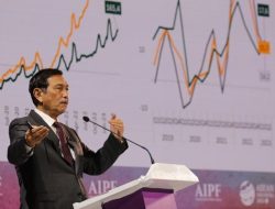 Menko Luhut Sebut Ekonomi RI Bakal Lampaui Rusia Pada 2025