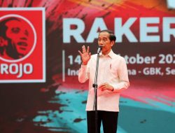 Komarudin Watubun Ingatkan Sanksi PDIP Jika Jokowi Dukung Prabowo: Hukuman dan Aturan Berlaku Bagi Semua