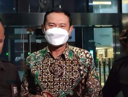 8 Jam Diperiksa KPK, Bupati Lamongan Yuhronur Efendi Ngaku Tak Ditanya Soal Uang Korupsi