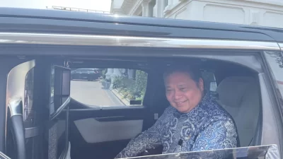 Dolar AS Menuju Rp.16.000, Menko Airlangga: Bukan Rupiah Melemah Tapi Dolar AS Menguat