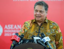 Ratas PSN di Istana, Menko Airlangga: 170 Proyek Selesai Dengan Investasi Rp.1.299,41 Triliun