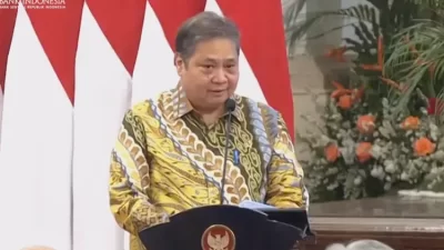 Menko Airlangga Bakal Evaluasi Kebijakan Devisa Hasil Ekspor SDA Yang Belum Maksimal