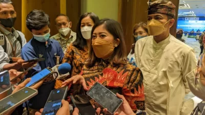 Diplomasi Jadi Kunci, Meutya Hafid Ajak Masyarakat Cerdas Tak Ikut Boikot Produk Israel