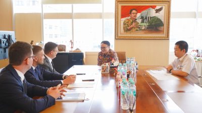 Wamendag Jerry Sambuaga Bahas Ekspor Pupuk Urea RI Bersama Utusan Dagang Rusia