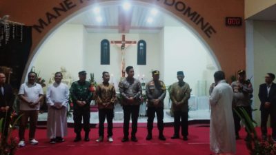 Pastikan Misa Natal Berjalan Aman dan Damai, Dico Ganinduto Berkeliling Ke Gereja di Kendal