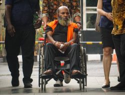 Gubernur Papua Nonaktif Lukas Enembe Meninggal Dunia