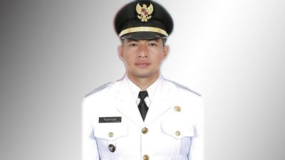 Tak Sengaja Kirim Foto Mesum di Grup WA, Warga Desak Mundur Kades di Sumbar