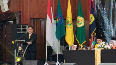 Kang Ace Paparkan Peluang dan Tantangan AI di Hadapan Ratusan Wisudawan Universitas Bale Bandung