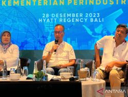 Menperin Agus Gumiwang Bakal Keluarkan Aturan Standarisasi Baterai Motor Listrik di Awal Januari