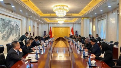 Menhub Budi Karya Sumadi Rayu China Bangun Kereta Tanpa Rel di IKN