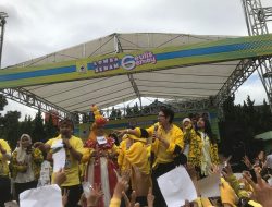 Meski Gerimis, Senam Geulis Gemoy Tetap Meriah Dihadiri Ribuan Warga Kota Bandung