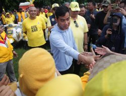 Partai Golkar DKI Jakarta Sosialisasikan Prabowo-Gibran Lewat Senam Gemoy di Cengkareng