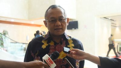 Sarmuji Minta PT. KAI Tak Buru-Buru Impor KRL China: Prioritaskan Produk Dalam Negeri!