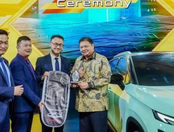 Menko Airlangga Dorong Produksi Electric Vehicle Lebih Kompetitif