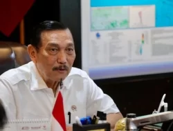 Menko Luhut Sindir Keras Tukang Kritik Pemerintah: Dulu Jadi Pejabat Kerjanya Tak Jelas