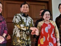 Prabowo Bisa Untung Jika Berhasil Ajak PDIP Bergabung