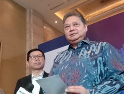 Menko Airlangga Pastikan BLT Rp. 600 Ribu Cair Sebelum Lebaran