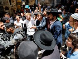 Ratusan Pemukim Yahudi di Yerusalem Timur Serbu Masjid Al Aqsa