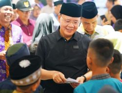 Rohidin Mersyah Apresiasi Kegiatan Sosial Peduli Anak Yatim Yang Digelar STIA Bengkulu