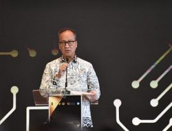 Upaya Nyata Menperin Agus Gumiwang Membangun Industri Elektronik Nasional