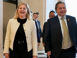 Menko Airlangga dan Wakil PM Belanda Bahas Potensi Kerjasama Giant Sea Wall Pantura Jawa