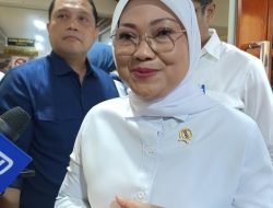 Pengusaha Minta Libur-Cuti Bersama Dihapus, Menaker Ida Fauziyah Cuma Senyum