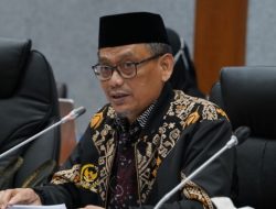 Bingung UKT Bisa Naik 3 Kali Lipat, Komisi X DPR Bakal Panggil Mendikbud Nadiem