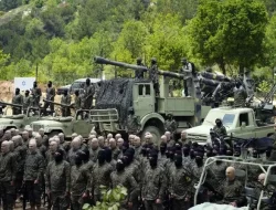 Ribuan Pejuang Tawarkan Bergabung Dengan Hizbullah untuk Melawan Israel
