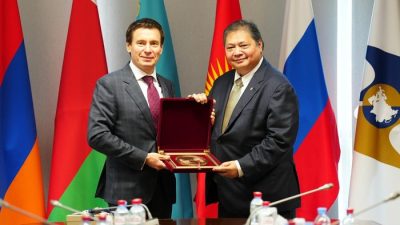 Kunjungan Kerja Ke Rusia, Menko Airlangga dan Mendag EEC Dorong Penyelesaian Perundingan EAEU FTA