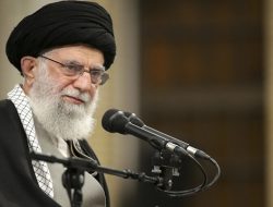 Ayatullah Khamenei Kirim Surat ke Mahasiswa AS Pro Palestina: Kalian di Jalan Yang Benar!