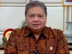 Airlangga Hartarto Tak Sependapat Dengan Mahfud MD: Komisioner KPU Masih Layak Gelar Pilkada