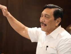 Menko Luhut Akui Tiket Pesawat Indonesia Termahal, Siapkan Turunkan Harga