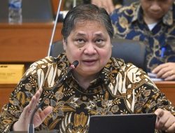 Menko Airlangga Bantah Tudingan Permendag 8 Bikin Industri Tekstil Terancam