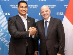 Sambangi Presiden FIFA, Menpora Dito Ariotedjo Perkuat Kerjasama Pembinaan Talenta Sepakbola Muda RI