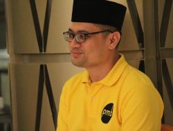 Siapa Cawe-Cawe Dalam Gonjang-Ganjing Partai Golkar?
