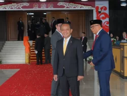 Menteri Investasi Bahlil Lahadalia Pakai Dasi Kuning di Sidang MPR, Sinyal Kuat Ketum Partai Golkar?