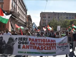 Ribuan Warga Roma Italia Gelar Unjuk Rasa Kecam Genosida Israel di Gaza dan Tepi Barat