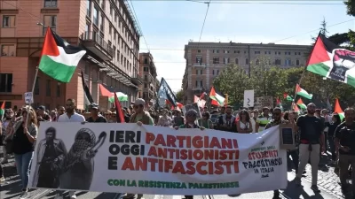 Ribuan Warga Roma Italia Gelar Unjuk Rasa Kecam Genosida Israel di Gaza dan Tepi Barat