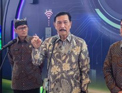 Luhut Sambangi Menko Airlangga Bahas Family Office, Sasar Duit 28 Ribu Orang Kaya Dunia