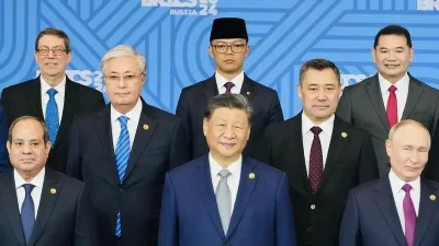 Makin Tergantung China, RI Disarankan Gabung OECD Daripada BRICS