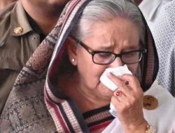 Pengadilan Bangladesh Keluarkan Surat Penangkapan Eks PM Sheikh Hasina