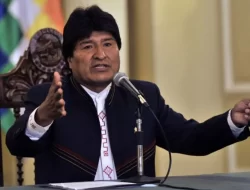 Mobil Diberondong Peluru, Eks Presiden Bolivia Evo Morales Lolos Dari Upaya Pembunuhan