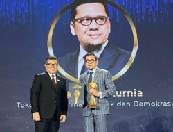 Ahmad Doli Kurnia Raih Penghargaan Tokoh Transformasi Politik dan Demokrasi di Ajang Detik Awards 2024