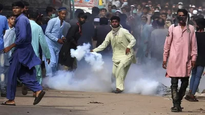 Bentrokan Sunni dan Syiah Pecah di Paskistan Tewaskan 32 Orang