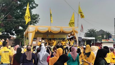 Ribuan Emak-Emak Ikuti Senam Sehat HUT Ke-60 Partai Golkar di Cilegon