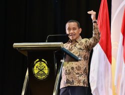 Menteri ESDM, Bahlil Lahadalia Sebut Ekspor Bahan Baku Baterai Mobil Listrik Ke Tesla Mulai November