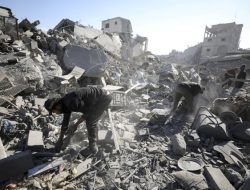 Bombardir Israel Tewaskan 100 Orang di Gaza, Termasuk Pendiri ‘Gaza Soup Kitchen’