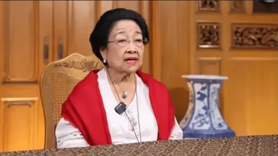PDIP Tunggu Arahan Megawati Terkait Kasus Hukum Hasto Kristiyanto di KPK