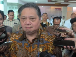 Menko Airlangga Ungkap Alasan Prabowo Naikkan UMP 6,5 Persen